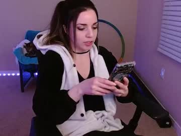 girl
        thekittykatbar cam image #2389386