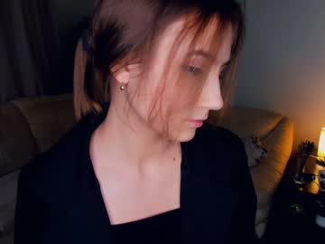girl
        engelellick cam image #2492418