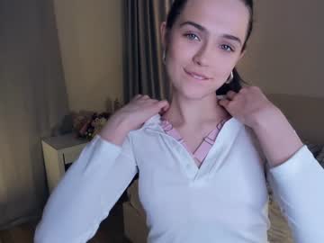 girl
        look_my_passion cam image #2056927
