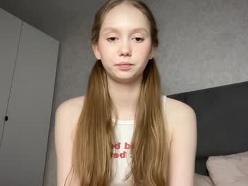 girl
        lizzy_cutie cam image #3521546