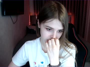 girl
        tripleprinces cam image #2167629