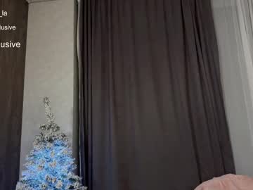 girl
        tatti_1 cam image #2143446