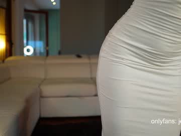 girl
        therealbonnieclydex cam image #1094605