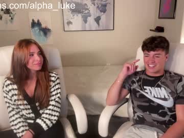 couple
        alpha_luke cam image #1876752