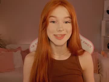 girl
        leahsthetics cam image #2555856