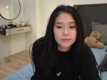 girl
        ki_mi cam image #3793676