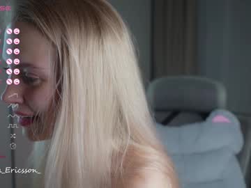 girl
        sonyaericsson cam image #3120666