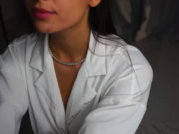 girl
        cassandra_diaz cam image #2161745