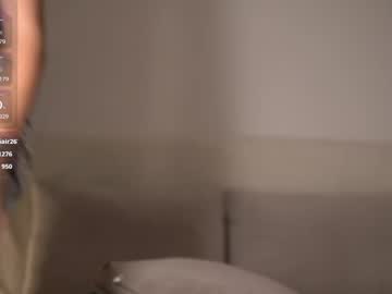 girl
        honeyyykate cam image #3598214