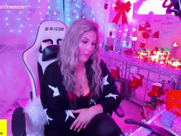 girl
        butterybubblebutt cam image #245207