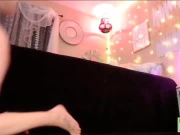 girl
        milf_lacey cam image #2473999