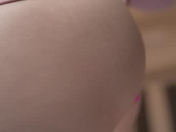 girl
        mia_elfie cam image #3988053