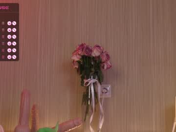 girl
        queenelia cam image #2287639