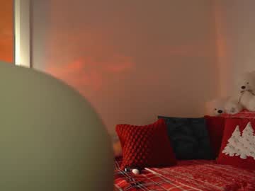 girl
        sweety_rinushka_ cam image #3784199