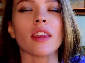 girl
        _demi_dee_ cam image #1007826