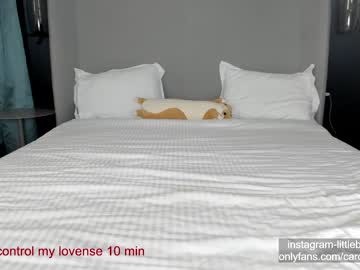 girl
        carolinaherera cam image #2175734