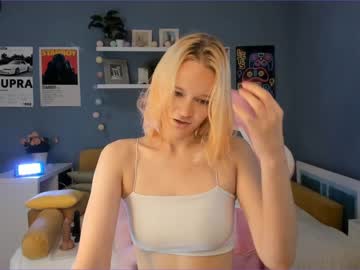 girl
        showme_jeny cam image #1690785