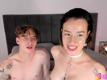 couple
        linkinsweeet cam image #4494531