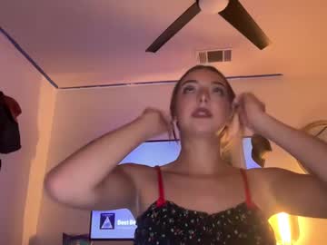 girl
        savannaluv cam image #3920513