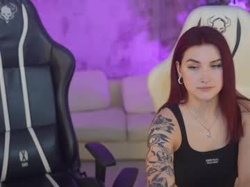girl
        anabel054 cam image #4129507
