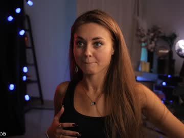 girl
        lettymoa cam image #3403804