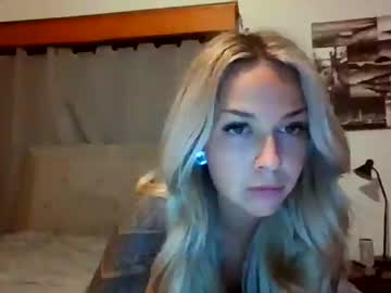 girl
        badbarbie_xxx cam image #1977242