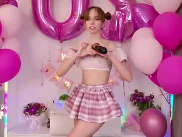 girl
        b4by_lol1 cam image #4319519