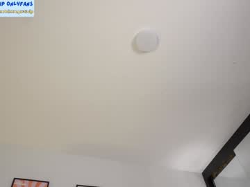 girl
        venezolanacute cam image #3867437