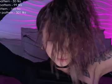 girl
        iam_casey cam image #4421052