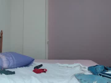 couple
        ellie_mcqueen cam image #880329