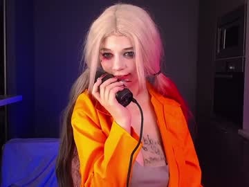 girl
        lorienn cam image #1827595