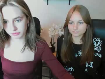 girl Webcam Girls Sex Thressome And Foursome with jerry_meow