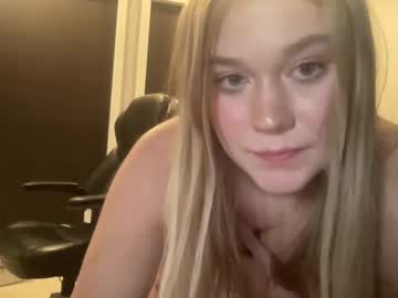girl
        dumbblondexoxo cam image #3858587