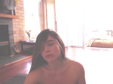 girl
        kendalltyler cam image #3057096