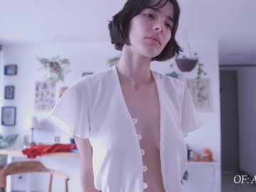 girl
        maria_alfonsina_ cam image #1918319