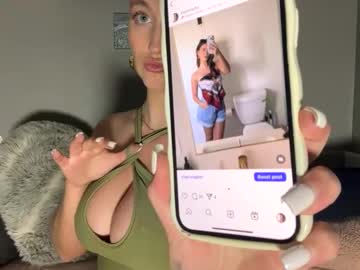 girl Webcam Girls Sex Thressome And Foursome with thesarasky