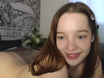 girl
        my_mia_ cam image #3764564