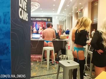 girl
        oliviaowens cam image #397326