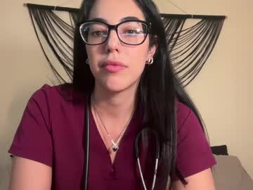girl
        luxcher22 cam image #4194555