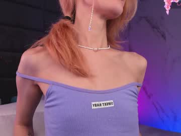 girl
        dreamy_kira cam image #3458882