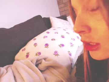 girl
        kendalltyler cam image #2717812