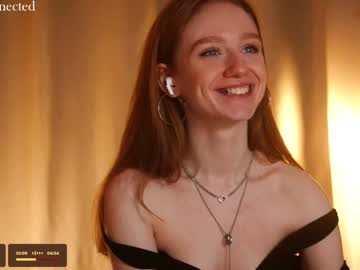 girl
        lizzy_blaze cam image #3905268