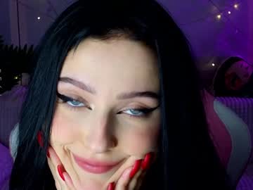 girl
        agara_romen cam image #2911891