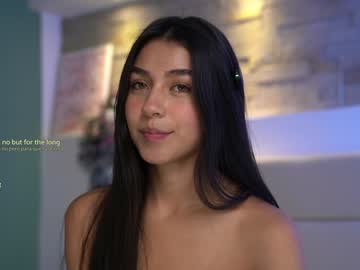 girl
        ashley_jones9 cam image #4373355
