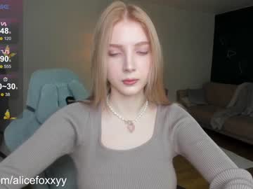 girl
        oh_honey_ cam image #2213692