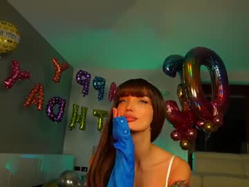 girl
        therealbonnieclydex cam image #506632