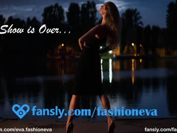 girl
        eva_fashionista cam image #4357300