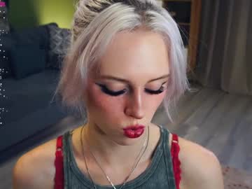 girl
        audreycarvin cam image #3207659