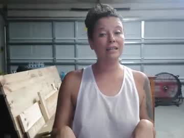 girl
        nellebeachgirl cam image #3331859