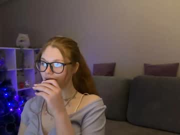girl
        milliewayne cam image #2179634
